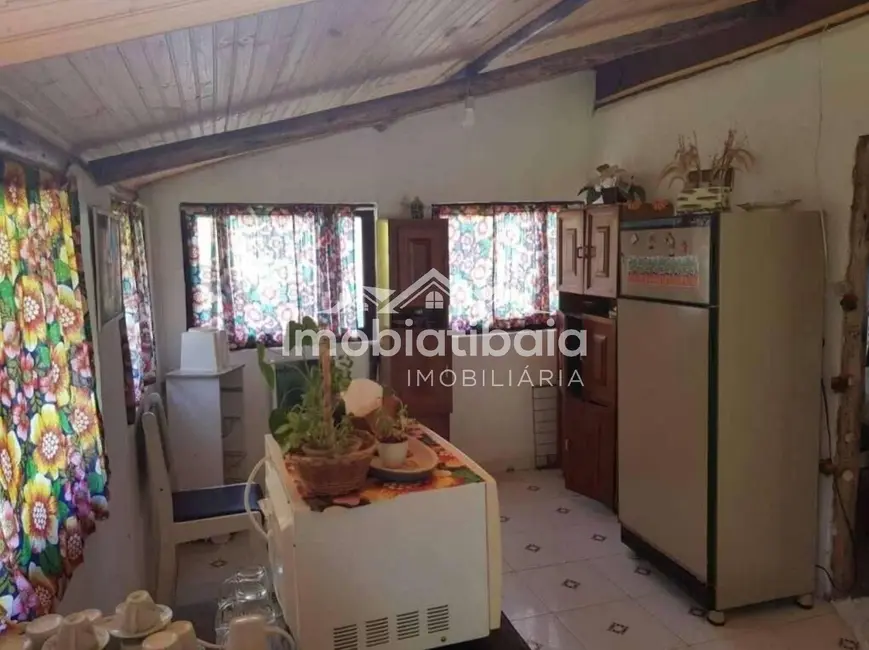 Chácara com 2 quartos à venda, 1600m2 em Centro, Piracaia - SP - imagem 7 Foto 7 de Chácara com 2 quartos à venda, 1600m2 em Centro, Piracaia - SP