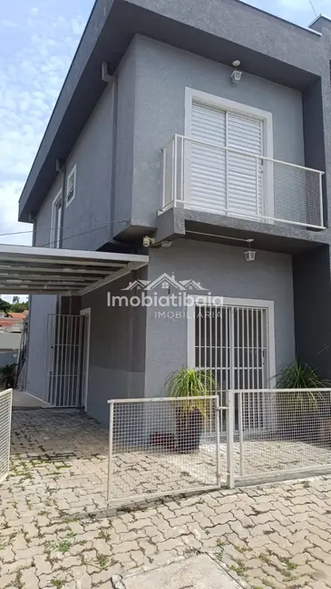 Casa de Condomínio com 2 quartos à venda, 90m2 em Jardim Santo Antônio, Atibaia - SP - imagem 1 Foto 1 de Casa de Condomínio com 2 quartos à venda, 90m2 em Jardim Santo Antônio, Atibaia - SP