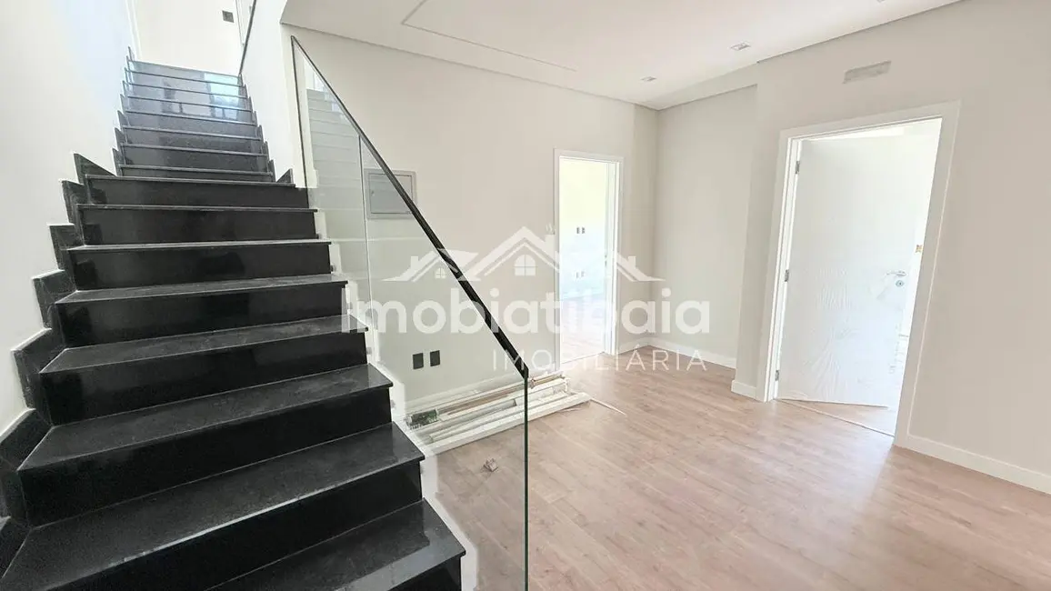 Foto 5 de Casa de Condomínio com 3 quartos à venda, 600m2 em Condominio Quintas da Boa Vista, Atibaia - SP