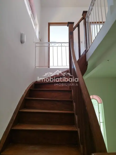Foto 5 de Casa com 1 quarto à venda e para alugar, 250m2 em Vila Thais, Atibaia - SP