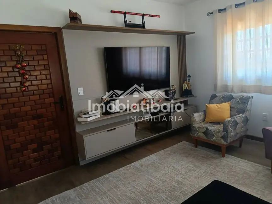 Casa de Condomínio com 3 quartos à venda, 680m2 em Laranja Azeda, Atibaia - SP - imagem 6 Foto 6 de Casa de Condomínio com 3 quartos à venda, 680m2 em Laranja Azeda, Atibaia - SP