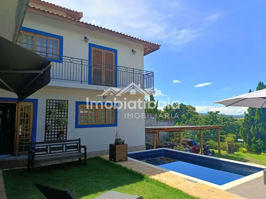 Casa de Condomínio com 3 quartos à venda, 680m2 em Laranja Azeda, Atibaia - SP - imagem 1 Foto 1 de Casa de Condomínio com 3 quartos à venda, 680m2 em Laranja Azeda, Atibaia - SP