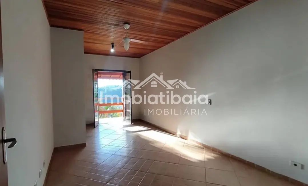 Foto 3 de Chácara com 4 quartos à venda, 2162m2 em Maracanã, Jarinu - SP