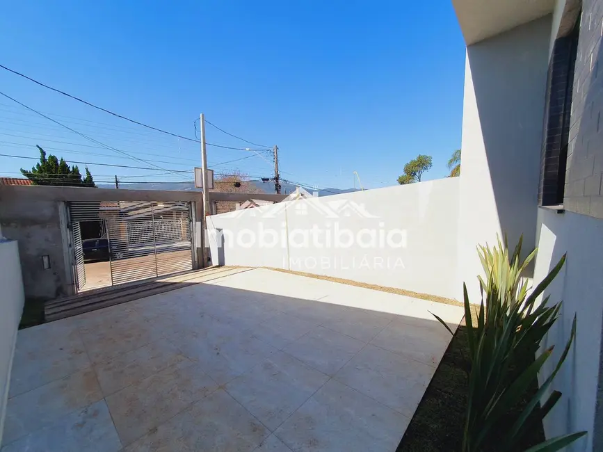 Foto 2 de Casa com 3 quartos à venda, 200m2 em Jardim do Lago, Atibaia - SP