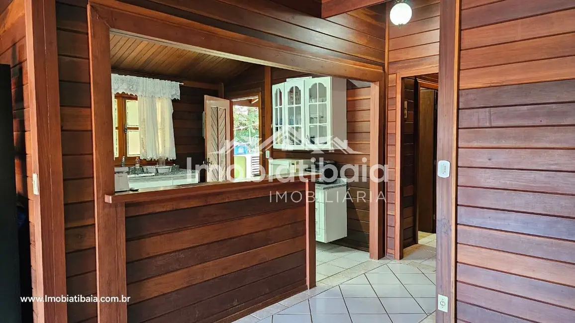 Foto 9 de Chácara com 4 quartos à venda, 1500m2 em Centro, Bom Jesus Dos Perdoes - SP