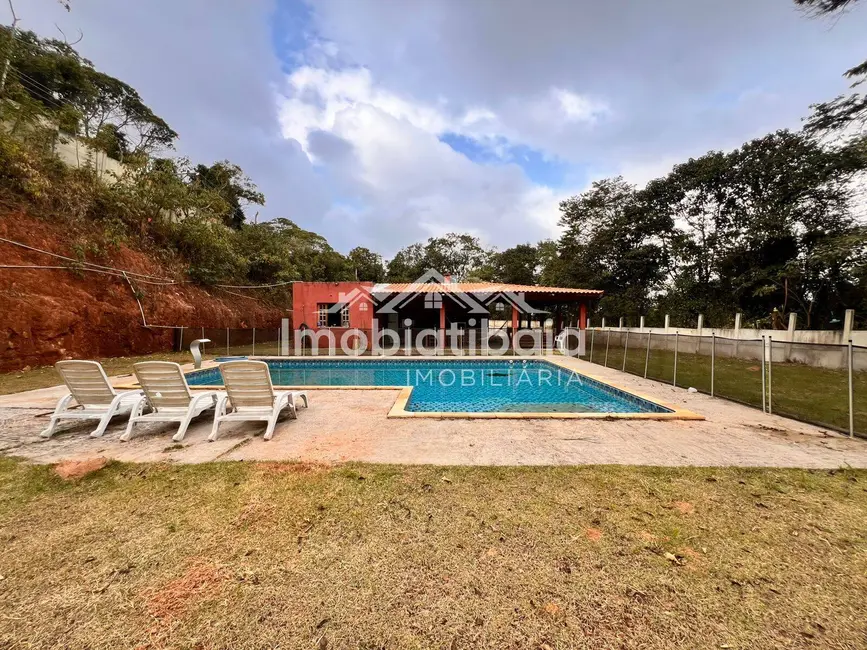 Chácara com 3 quartos à venda, 2100m2 em Recanto dos Palmares, Atibaia - SP - imagem 1 Foto 1 de Chácara com 3 quartos à venda, 2100m2 em Recanto dos Palmares, Atibaia - SP