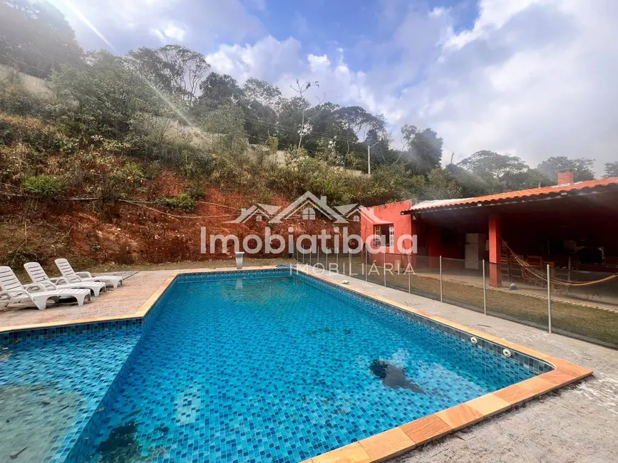 Chácara com 3 quartos à venda, 2100m2 em Recanto dos Palmares, Atibaia - SP - imagem 2 Foto 2 de Chácara com 3 quartos à venda, 2100m2 em Recanto dos Palmares, Atibaia - SP