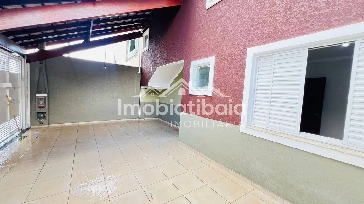 Foto 1 de Casa com 3 quartos à venda, 383m2 em Jardim do Lago, Atibaia - SP