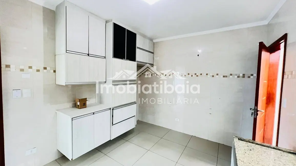 Foto 8 de Casa com 3 quartos à venda, 383m2 em Jardim do Lago, Atibaia - SP