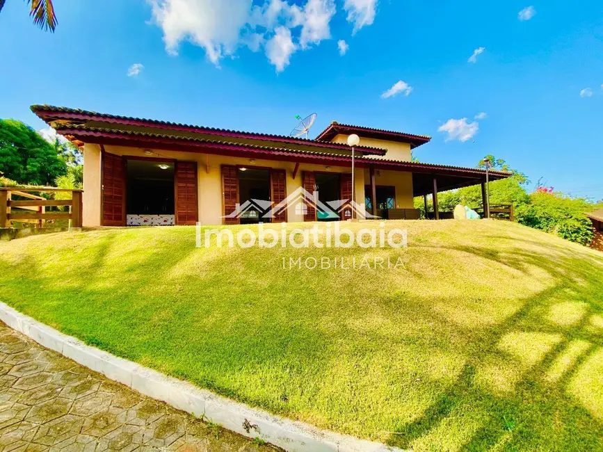 Foto 2 de Chácara com 3 quartos à venda, 3000m2 em Atibaia - SP
