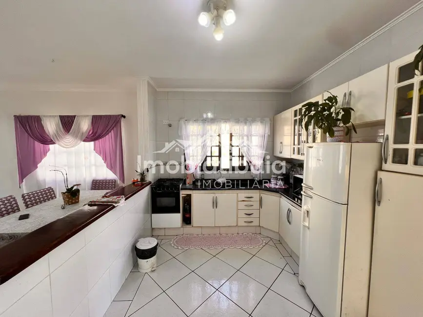 Foto 4 de Casa com 2 quartos à venda, 367m2 em Ressaca, Atibaia - SP