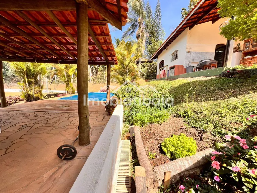 Foto 8 de Chácara com 4 quartos à venda, 1225m2 em Atibaia - SP