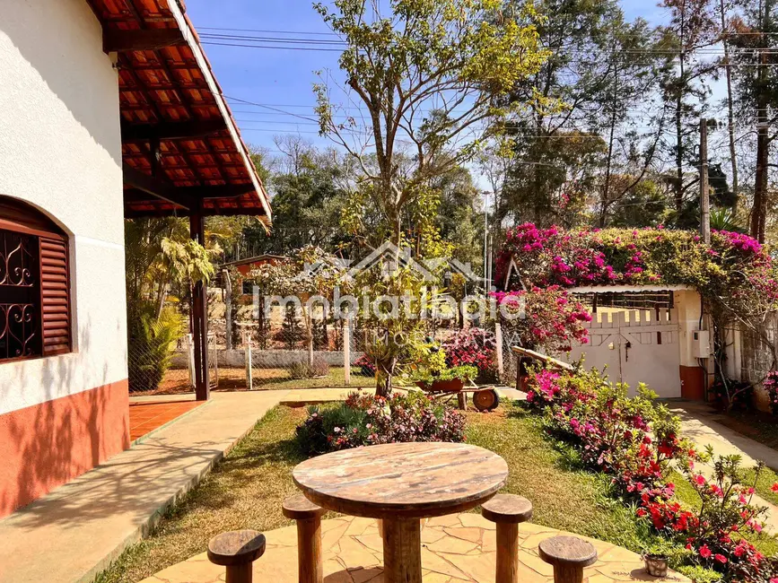 Foto 4 de Chácara com 4 quartos à venda, 1225m2 em Atibaia - SP