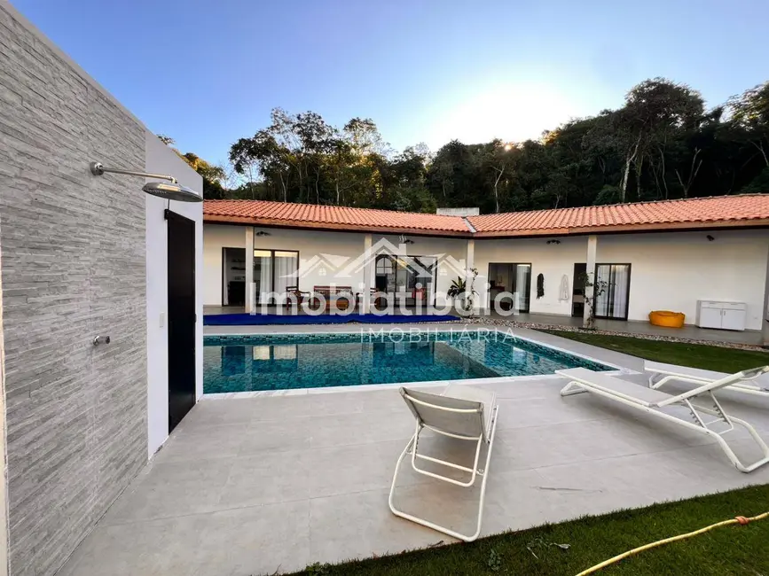 Foto 2 de Chácara com 3 quartos à venda, 1000m2 em Jardim Estância Brasil, Atibaia - SP