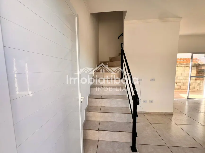 Foto 8 de Casa de Condomínio com 2 quartos à venda, 125m2 em Jardim São Felipe, Atibaia - SP