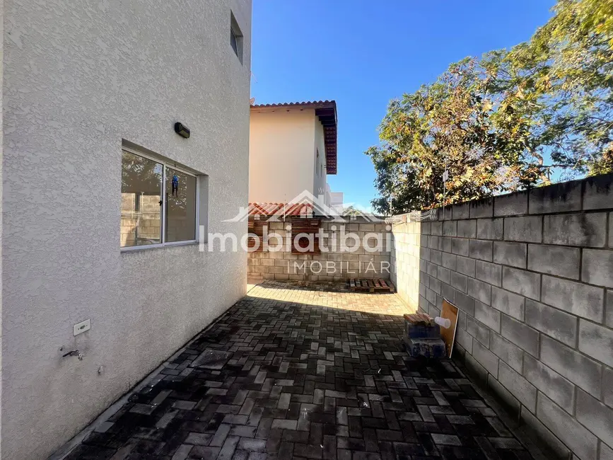 Foto 2 de Casa de Condomínio com 2 quartos à venda, 125m2 em Jardim São Felipe, Atibaia - SP