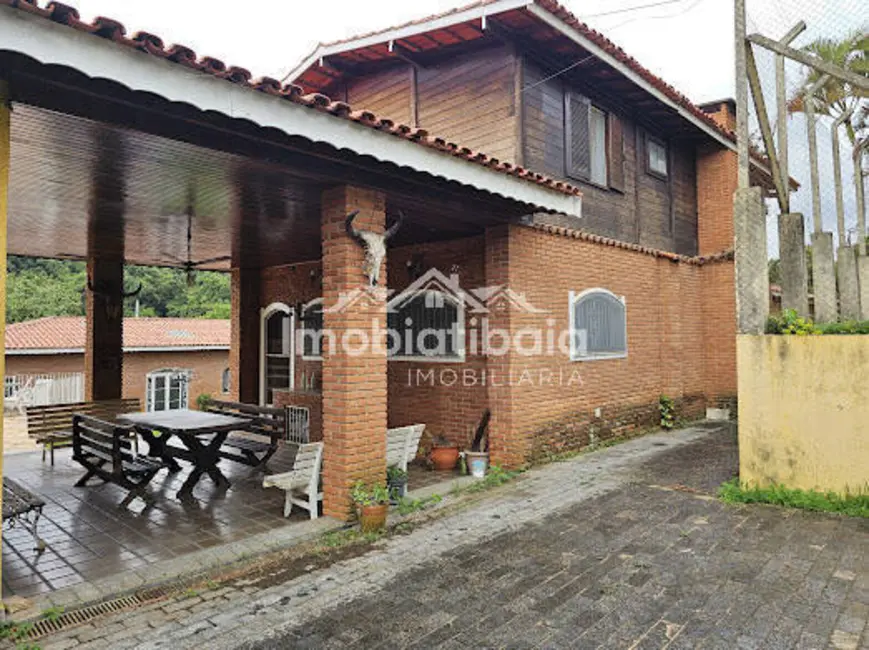 Chácara com 4 quartos à venda, 800m2 em Maracanã, Atibaia - SP - imagem 4 Foto 4 de Chácara com 4 quartos à venda, 800m2 em Maracanã, Atibaia - SP