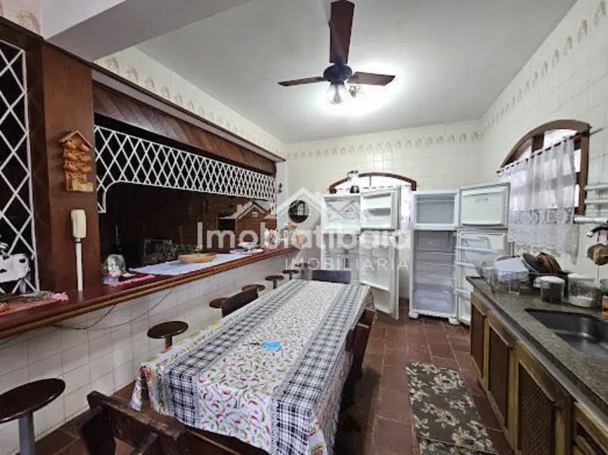 Chácara com 4 quartos à venda, 800m2 em Maracanã, Atibaia - SP - imagem 7 Foto 7 de Chácara com 4 quartos à venda, 800m2 em Maracanã, Atibaia - SP