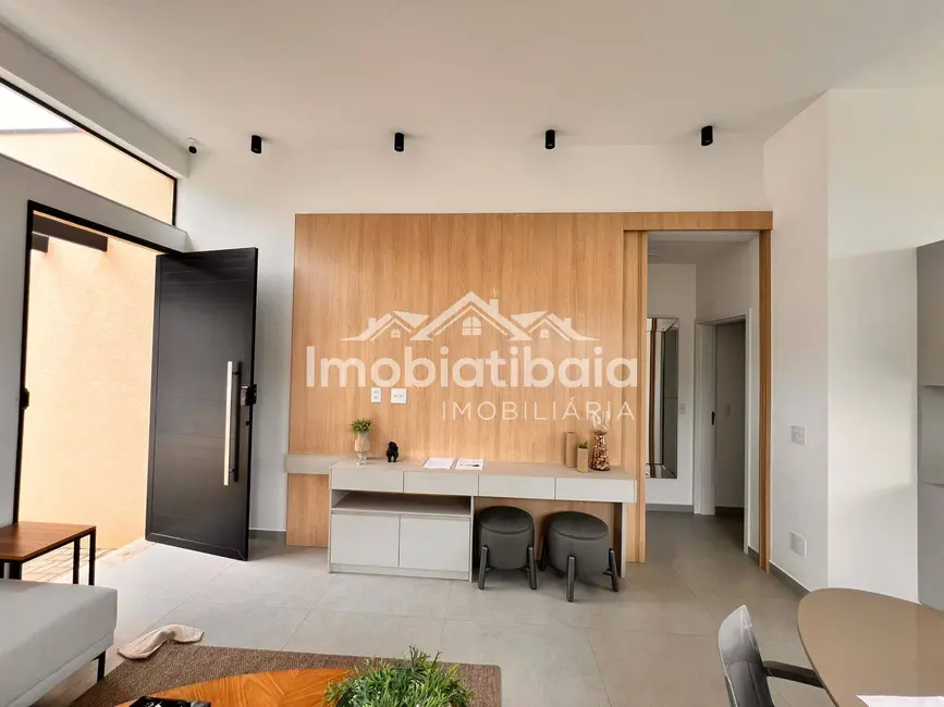 Casa de Condomínio com 3 quartos à venda, 288m2 em Marmeleiro, Atibaia - SP - imagem 4 Foto 4 de Casa de Condomínio com 3 quartos à venda, 288m2 em Marmeleiro, Atibaia - SP