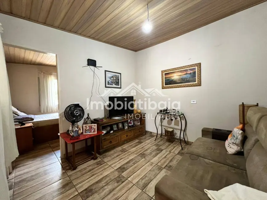 Chácara com 2 quartos à venda, 3600m2 em Jarinu - SP - imagem 8 Foto 8 de Chácara com 2 quartos à venda, 3600m2 em Jarinu - SP