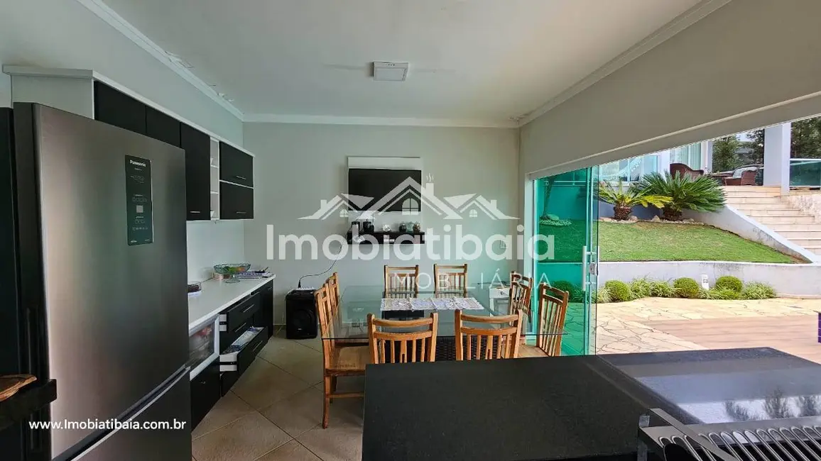 Foto 3 de Chácara com 3 quartos à venda, 888m2 em Bom Jesus Dos Perdoes - SP