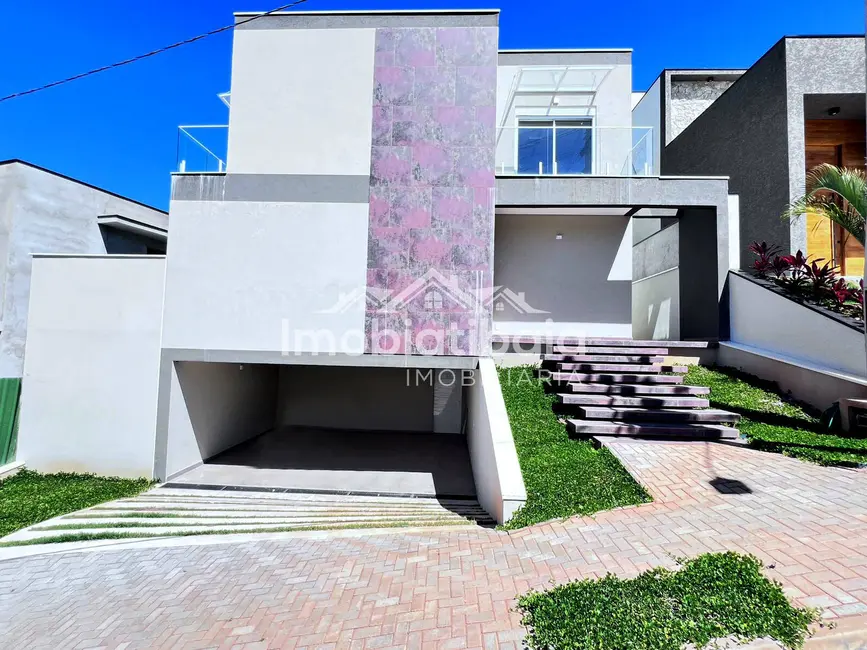 Foto 2 de Casa de Condomínio com 4 quartos à venda, 360m2 em Nova Gardênia, Atibaia - SP