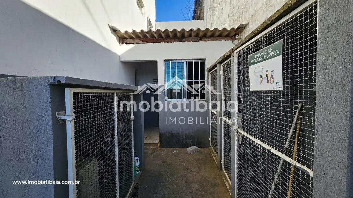 Foto 8 de Armazém / Galpão à venda, 250m2 em Mairipora - SP