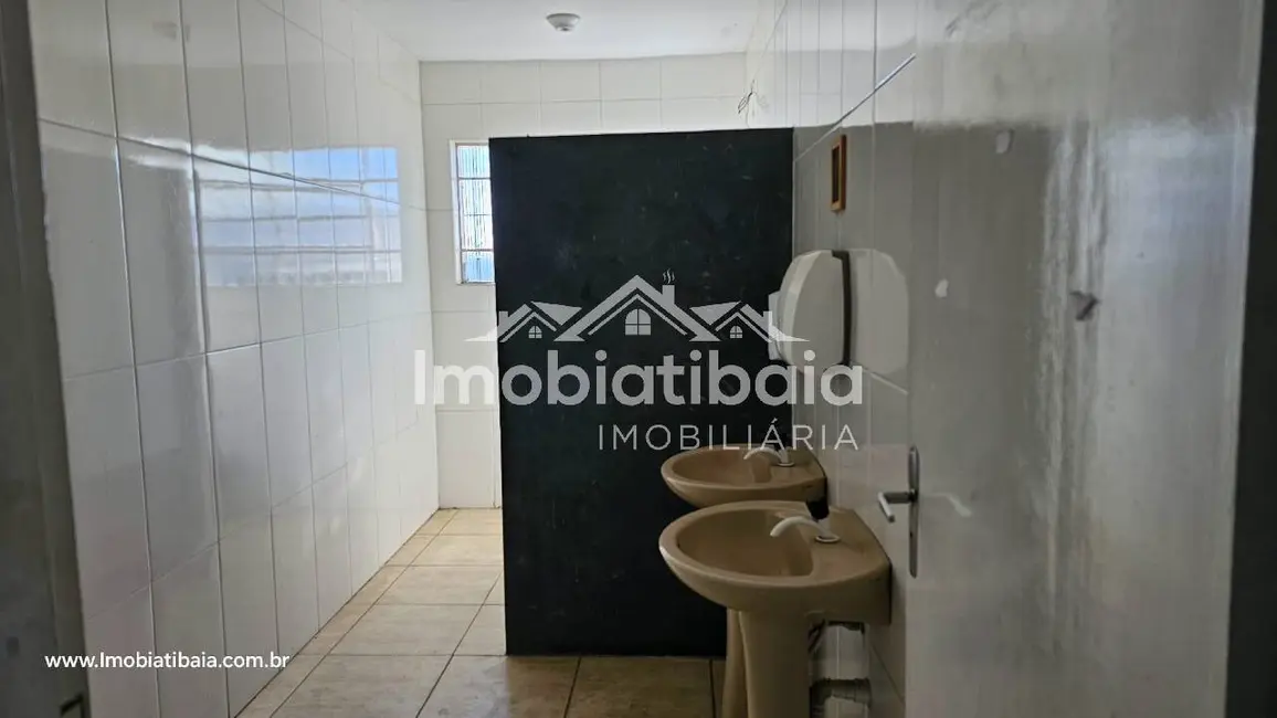 Foto 7 de Armazém / Galpão à venda, 250m2 em Mairipora - SP