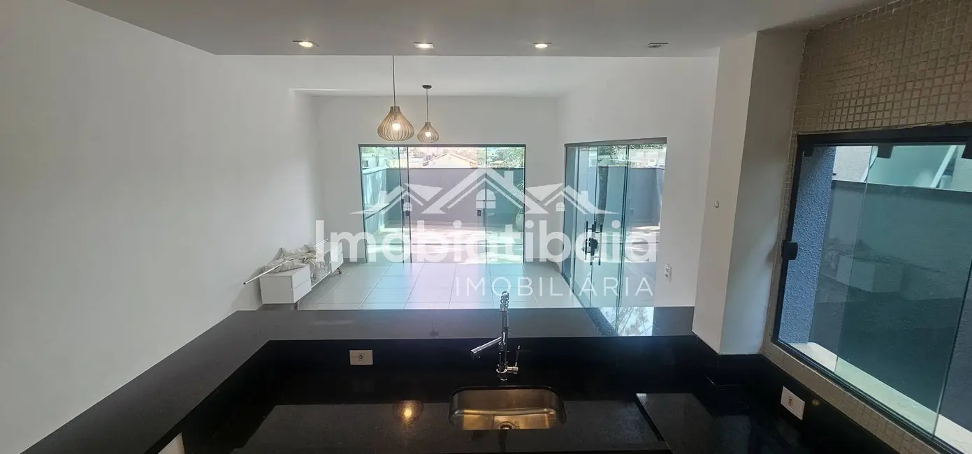 Foto 4 de Casa com 3 quartos à venda, 150m2 em Jardim Maristela, Atibaia - SP