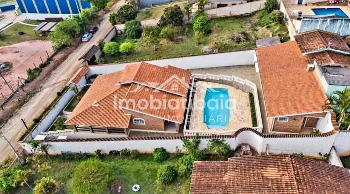 Foto 2 de Chácara com 3 quartos à venda, 800m2 em Piracaia - SP