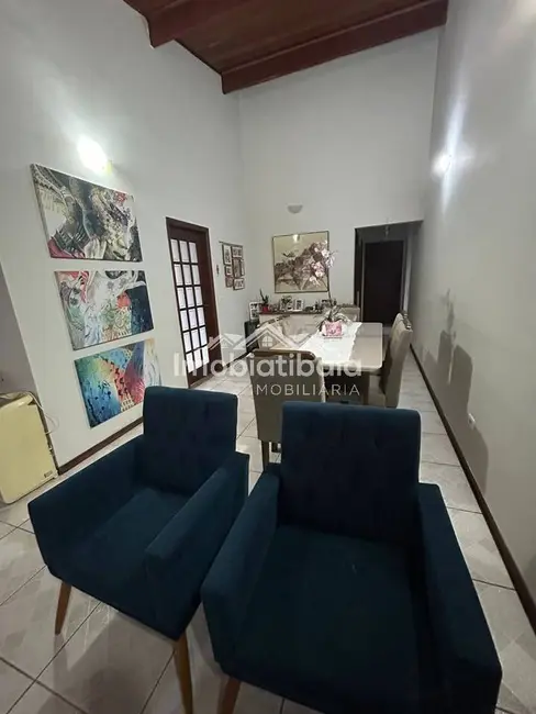 Casa com 3 quartos à venda, 245m2 em Jardim Paulista, Atibaia - SP - imagem 4 Foto 4 de Casa com 3 quartos à venda, 245m2 em Jardim Paulista, Atibaia - SP