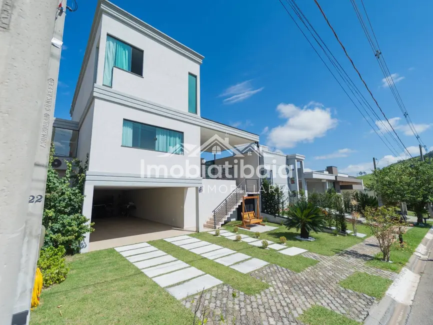 Foto 1 de Casa de Condomínio com 3 quartos à venda, 300m2 em Rio Abaixo, Atibaia - SP