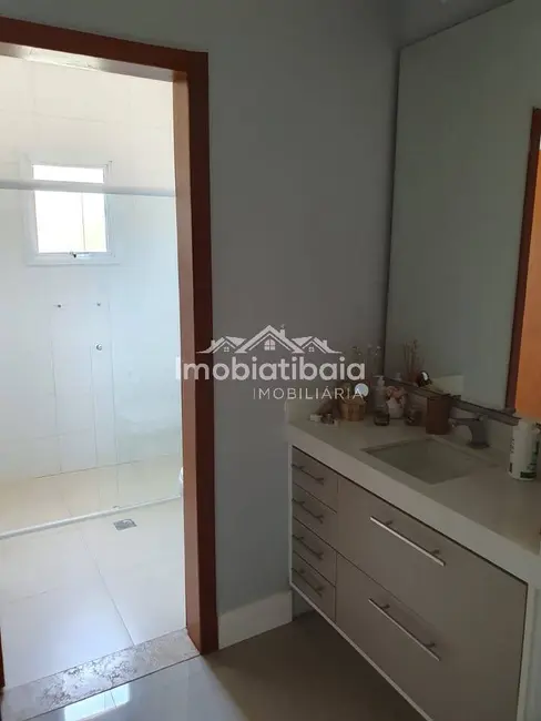 Casa de Condomínio com 3 quartos à venda e para alugar, 600m2 em Condomínio Parque das Garças I, Atibaia - SP - imagem 3 Foto 3 de Casa de Condomínio com 3 quartos à venda e para alugar, 600m2 em Condomínio Parque das Garças I, Atibaia - SP