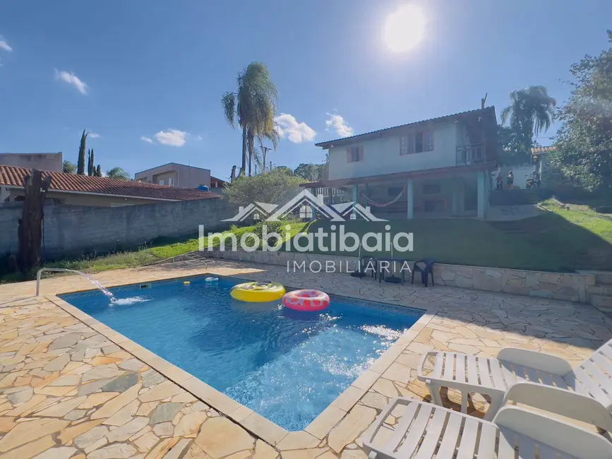 Foto 1 de Chácara com 3 quartos à venda e para alugar, 1200m2 em Jardim Estância Brasil, Atibaia - SP