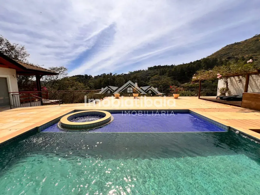 Casa de Condomínio com 6 quartos à venda, 2650m2 em Condomínio Flamboyant-B, Atibaia - SP - imagem 4 Foto 4 de Casa de Condomínio com 6 quartos à venda, 2650m2 em Condomínio Flamboyant-B, Atibaia - SP