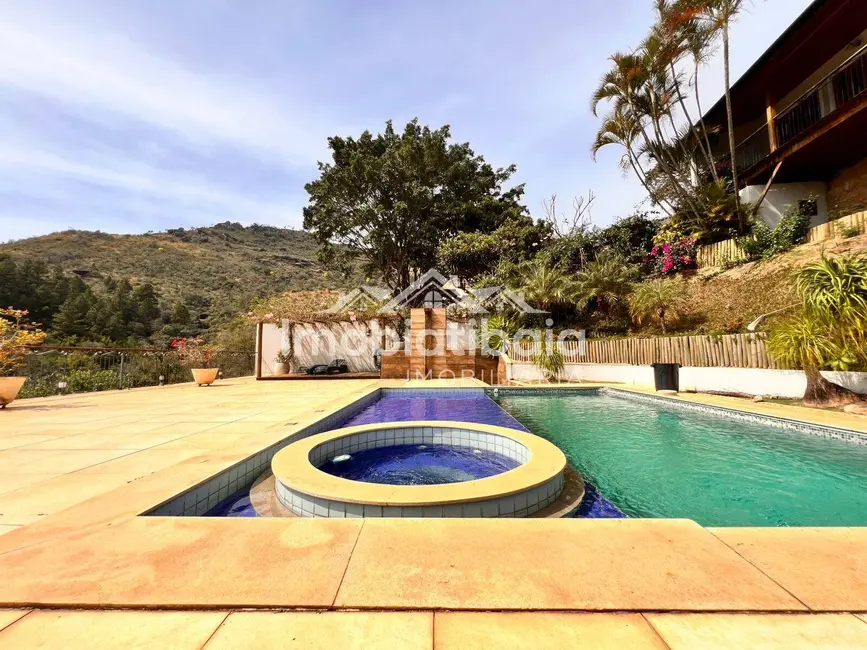 Casa de Condomínio com 6 quartos à venda, 2650m2 em Condomínio Flamboyant-B, Atibaia - SP - imagem 8 Foto 8 de Casa de Condomínio com 6 quartos à venda, 2650m2 em Condomínio Flamboyant-B, Atibaia - SP