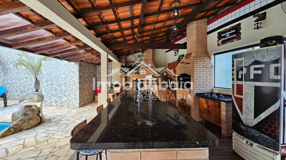 Foto 2 de Chácara com 8 quartos à venda, 3000m2 em Rio Acima, Atibaia - SP