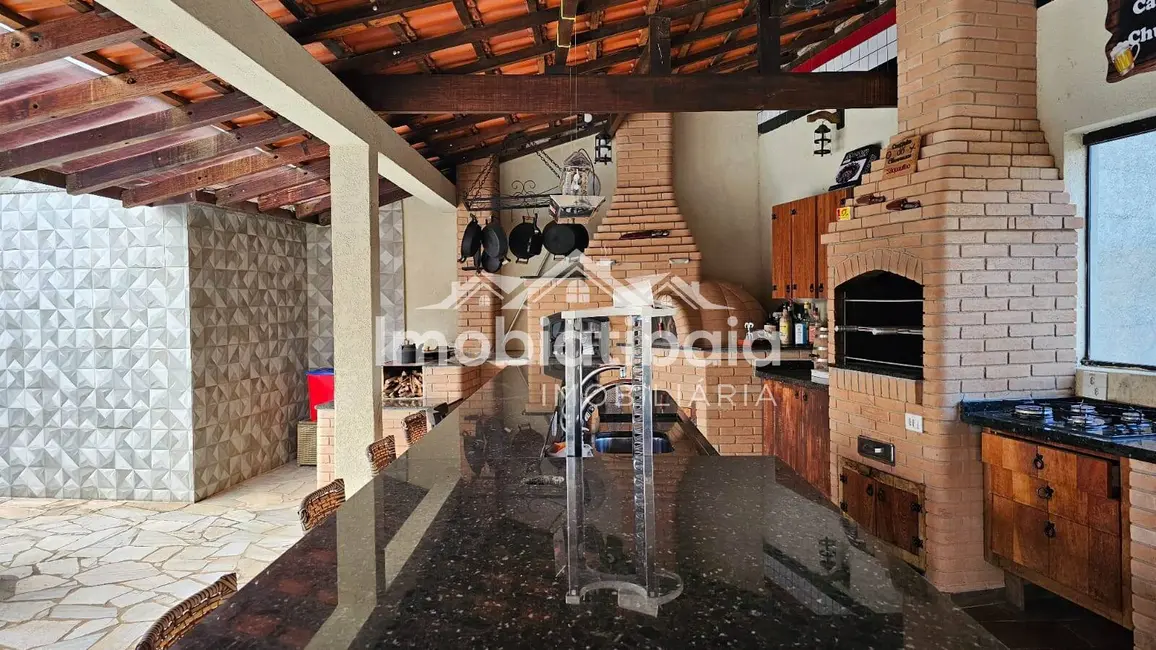 Foto 4 de Chácara com 8 quartos à venda, 3000m2 em Rio Acima, Atibaia - SP