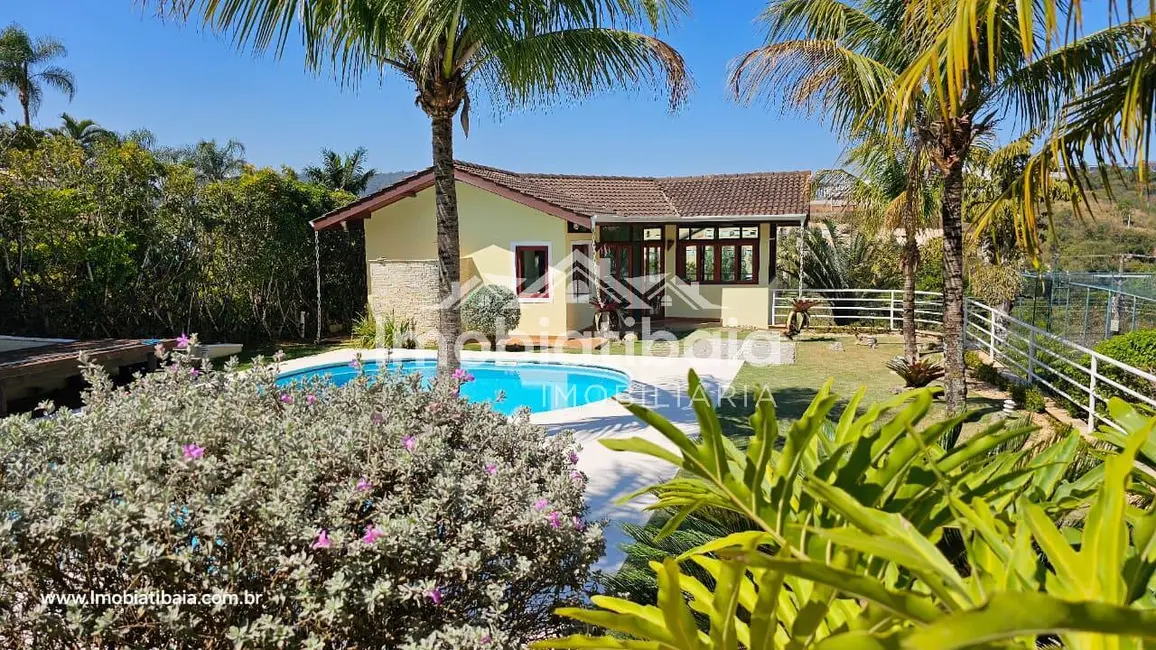 Foto 3 de Chácara com 4 quartos à venda, 2000m2 em Centro, Bom Jesus Dos Perdoes - SP