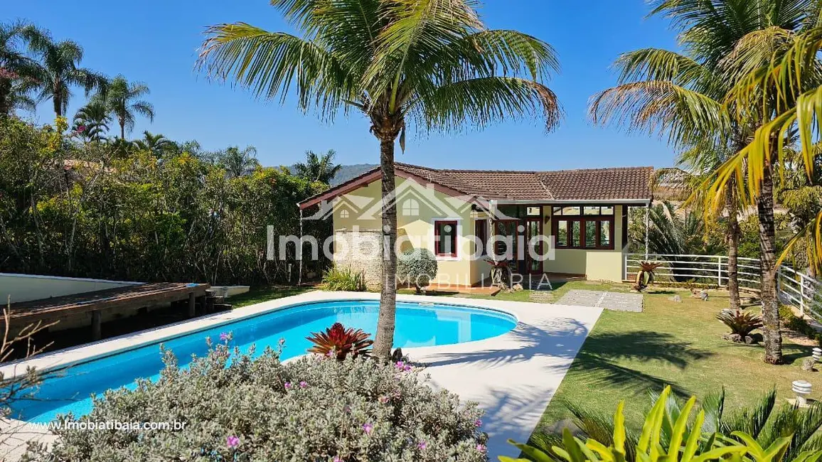 Foto 1 de Chácara com 4 quartos à venda, 2000m2 em Centro, Bom Jesus Dos Perdoes - SP