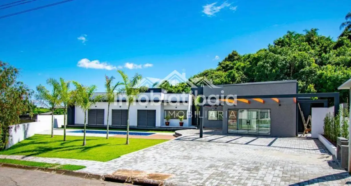 Casa de Condomínio com 3 quartos à venda, 810m2 em Condomínio Residencial Shamballa III, Atibaia - SP - imagem 5 Foto 5 de Casa de Condomínio com 3 quartos à venda, 810m2 em Condomínio Residencial Shamballa III, Atibaia - SP