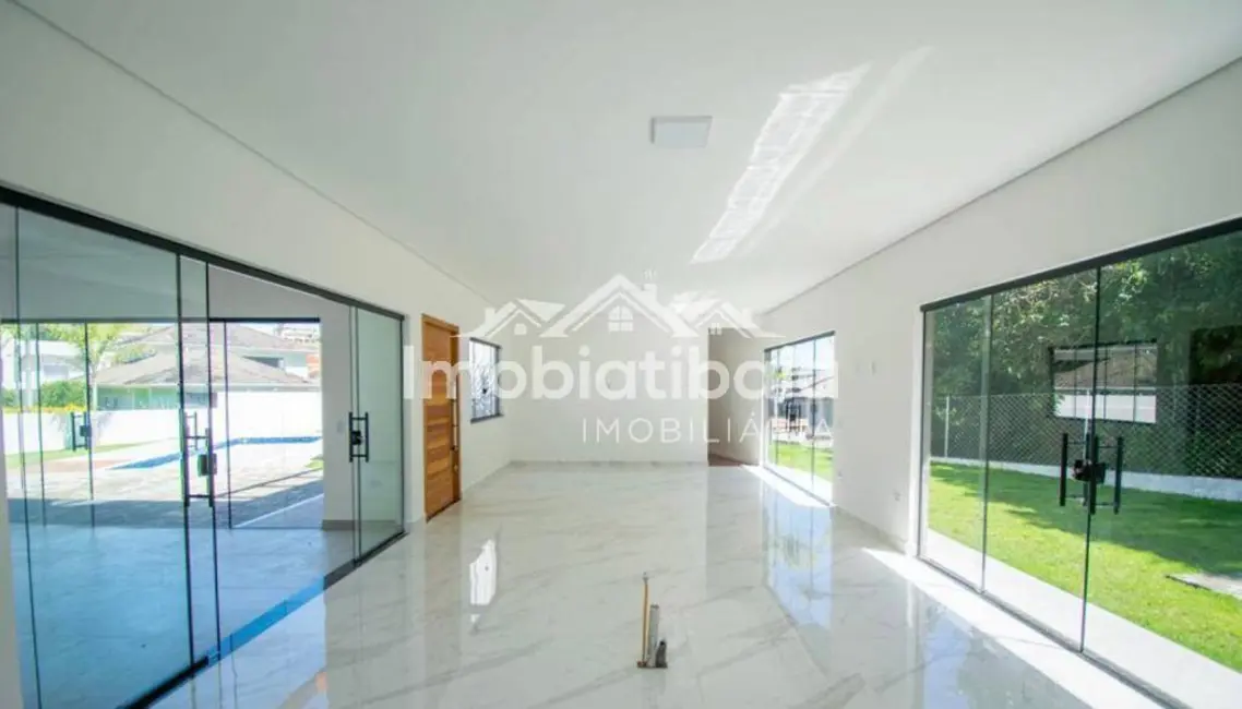 Casa de Condomínio com 3 quartos à venda, 810m2 em Condomínio Residencial Shamballa III, Atibaia - SP - imagem 8 Foto 8 de Casa de Condomínio com 3 quartos à venda, 810m2 em Condomínio Residencial Shamballa III, Atibaia - SP