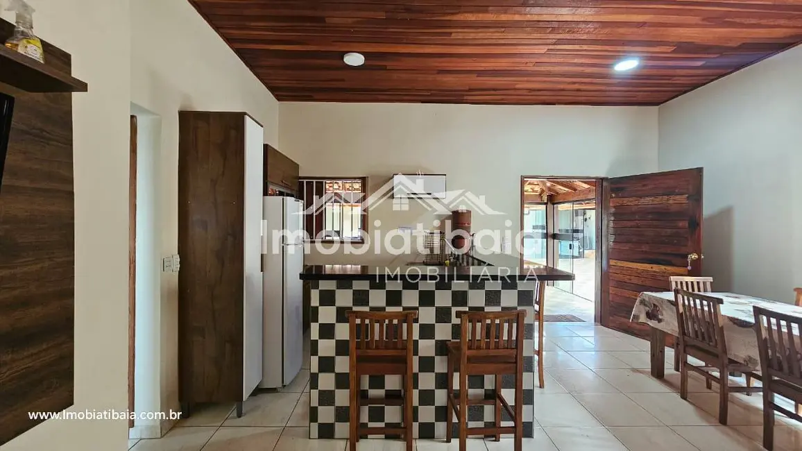 Foto 6 de Chácara com 3 quartos à venda, 1000m2 em Estância Santa Maria do Portão, Atibaia - SP