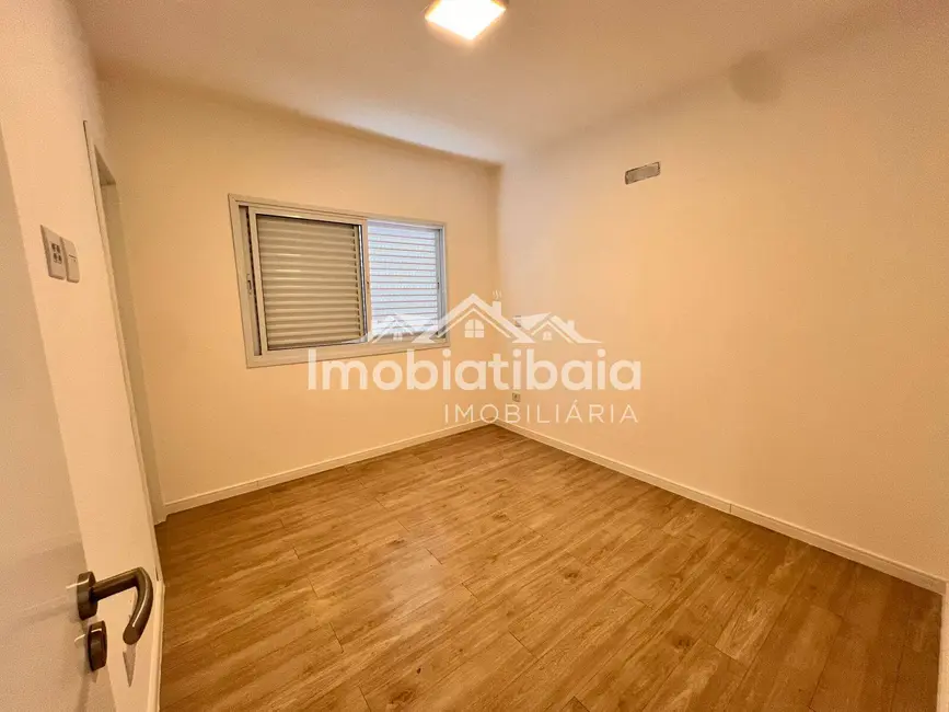 Foto 9 de Casa com 3 quartos à venda e para alugar, 186m2 em Vila Petrópolis, Atibaia - SP