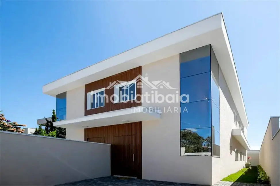 Foto 1 de Casa com 3 quartos à venda e para alugar, 186m2 em Vila Petrópolis, Atibaia - SP