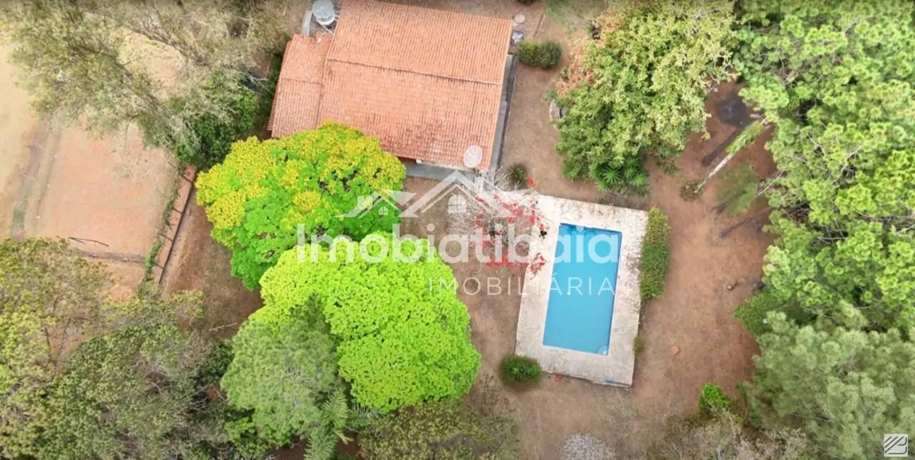 Foto 3 de Chácara com 3 quartos à venda, 2500m2 em Chácaras Fernão Dias, Atibaia - SP