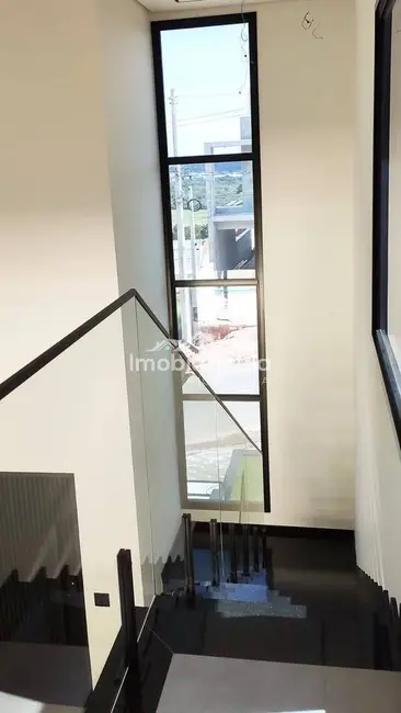 Foto 8 de Casa de Condomínio com 3 quartos à venda, 300m2 em Bom Jesus Dos Perdoes - SP