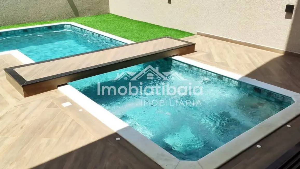 Foto 4 de Casa de Condomínio com 3 quartos à venda, 300m2 em Bom Jesus Dos Perdoes - SP