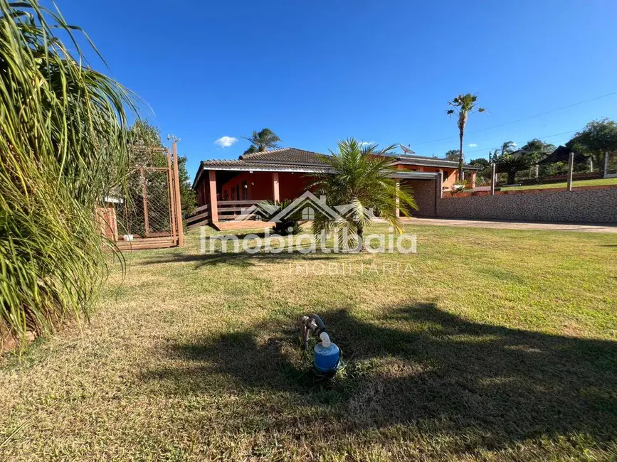 Foto 1 de Casa com 3 quartos à venda, 600m2 em Jarinu - SP