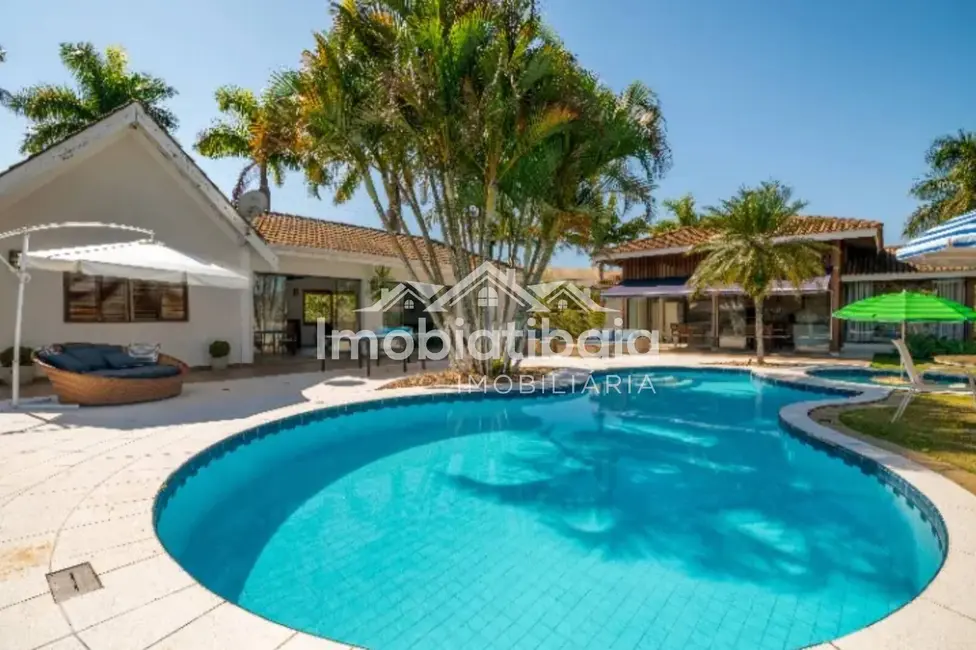 Chácara com 6 quartos à venda, 10000m2 em Centro, Joanopolis - SP - imagem 1 Foto 1 de Chácara com 6 quartos à venda, 10000m2 em Centro, Joanopolis - SP